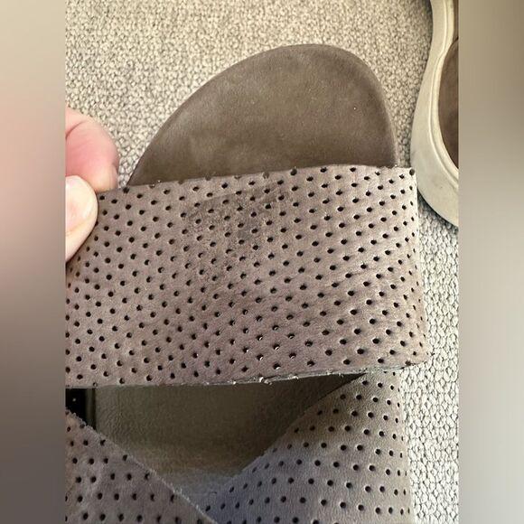 Eileen Fisher Platform Sport Sandals Strappy Perforated Suede Brown Size 6.5 - Picture 9 of 11